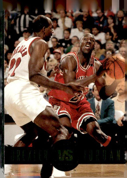 1993-94 SkyBox Premium #SS11 Clyde Drexler / Michael Jordan Showdown Series